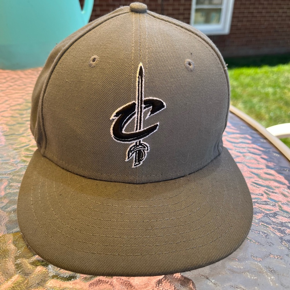 Cleveland cavs hat